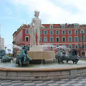 3* Hotel Les Massena